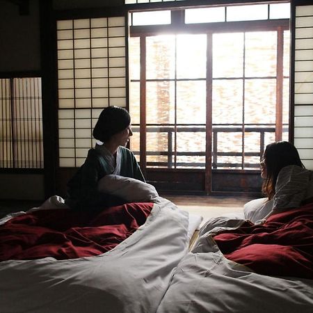 Bed & Breakfast Tsukiya เกียวโต ภายนอก รูปภาพ