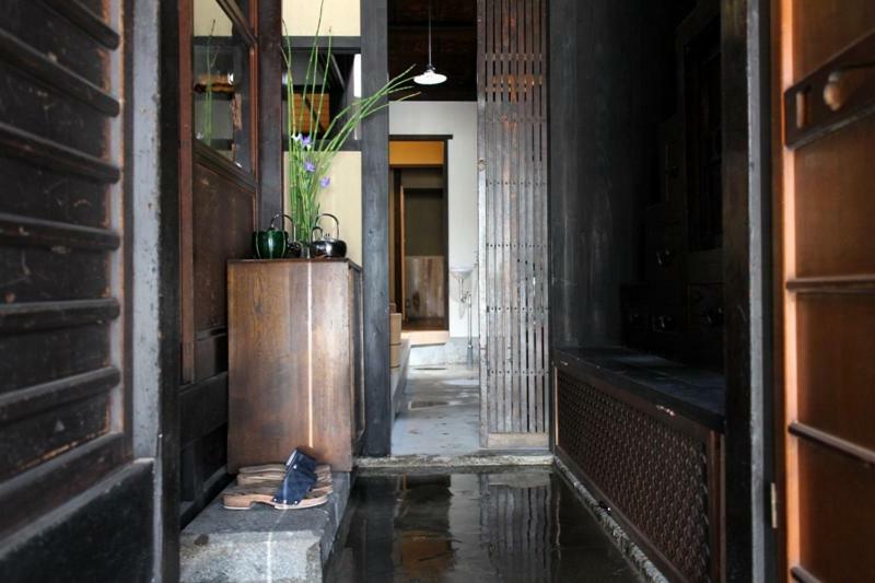 Bed & Breakfast Tsukiya เกียวโต ภายนอก รูปภาพ